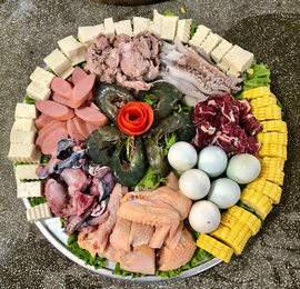 Cỗ lá Mường 7